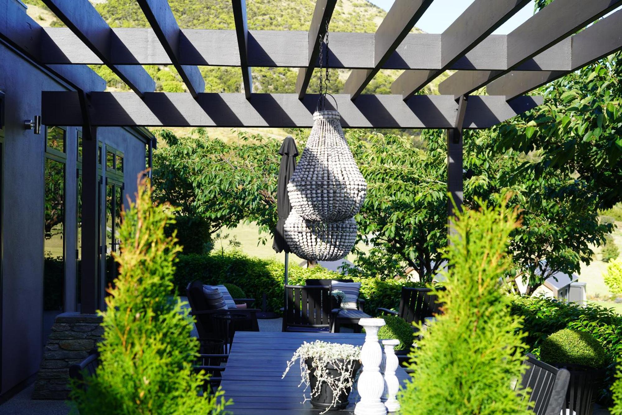 Mt Rosa Lodge Boutique Vineyard Accommodation Wanaka Luaran gambar