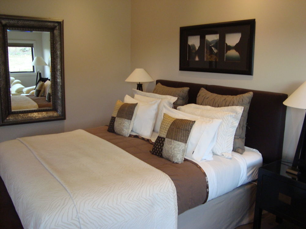 Mt Rosa Lodge Boutique Vineyard Accommodation Wanaka Luaran gambar