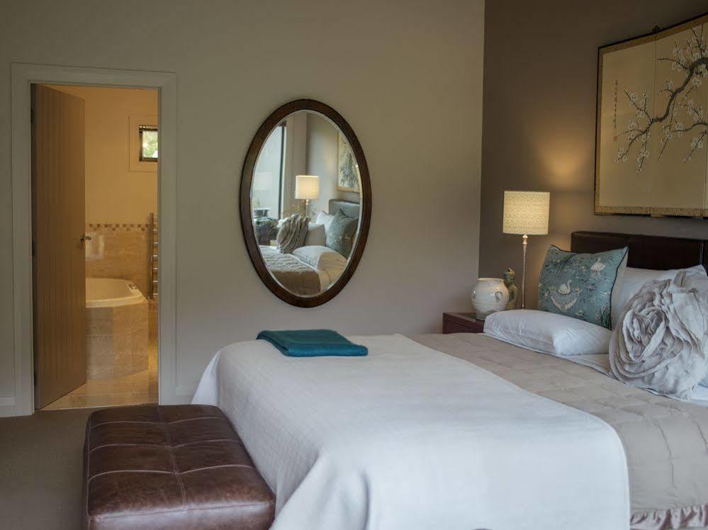 Mt Rosa Lodge Boutique Vineyard Accommodation Wanaka Luaran gambar