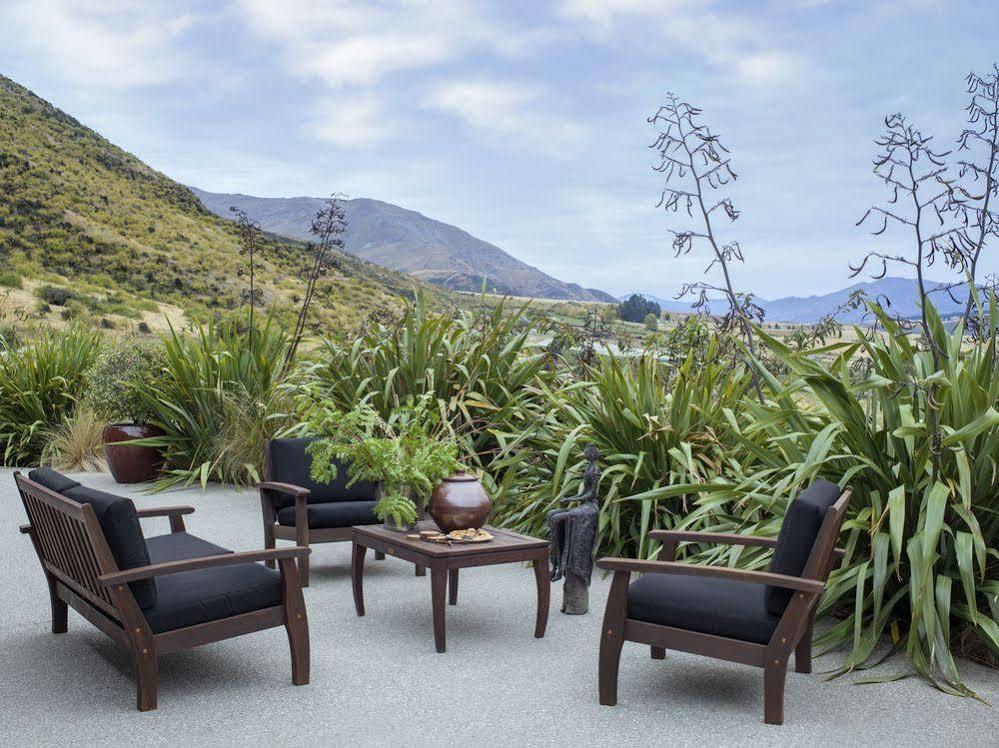 Mt Rosa Lodge Boutique Vineyard Accommodation Wanaka Luaran gambar