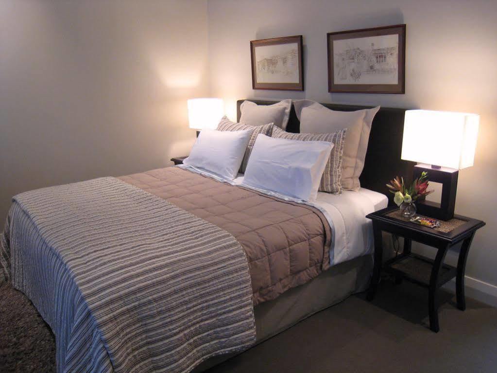 Mt Rosa Lodge Boutique Vineyard Accommodation Wanaka Luaran gambar