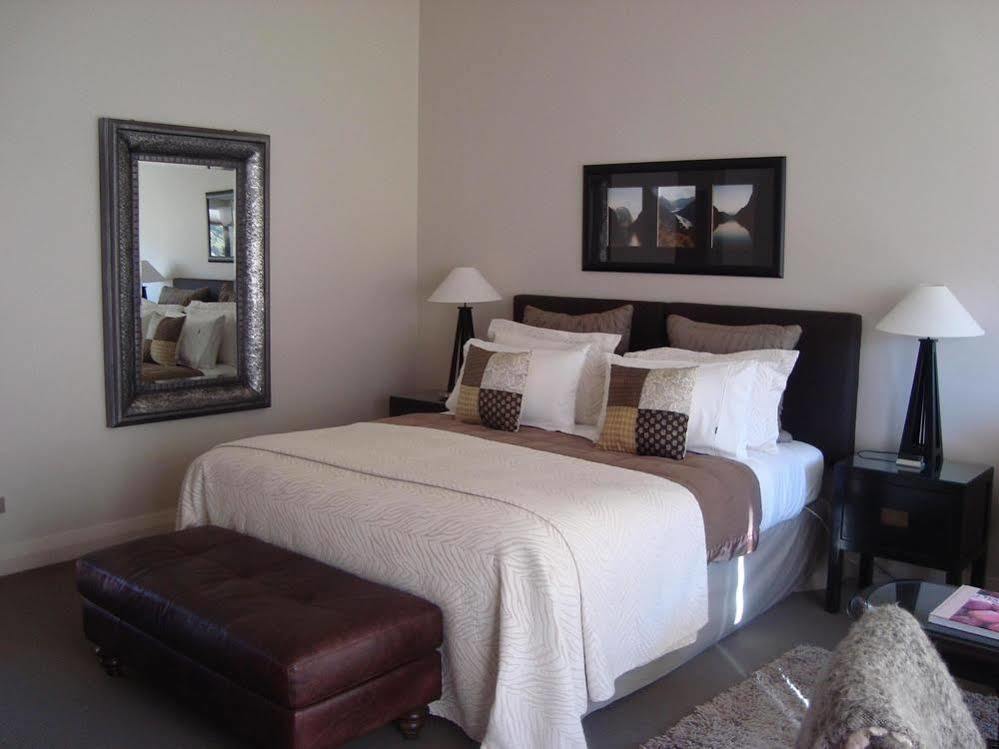 Mt Rosa Lodge Boutique Vineyard Accommodation Wanaka Luaran gambar